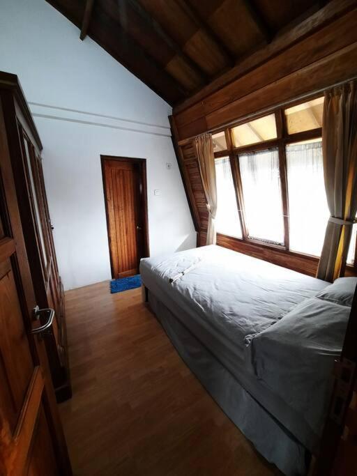 Villa As-Salam, Kadungora, Garut Kültér fotó